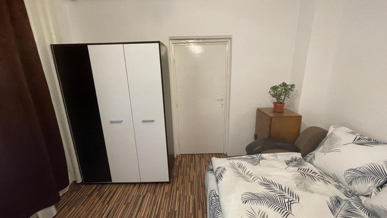Apartament In Centrul Brasovului Ngoại thất bức ảnh